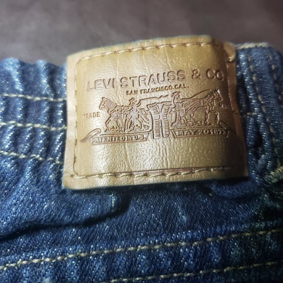 Levi's Blue Jeans Denim Slight Distressed Style Straight Leg 18 Month Size - Picture 10 of 11